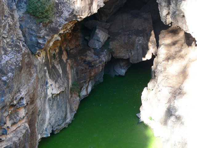 entrance to Boesmansgat cave